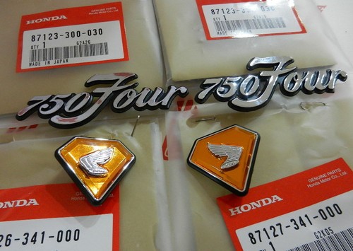 Honda 750 four emblem - cb, k2